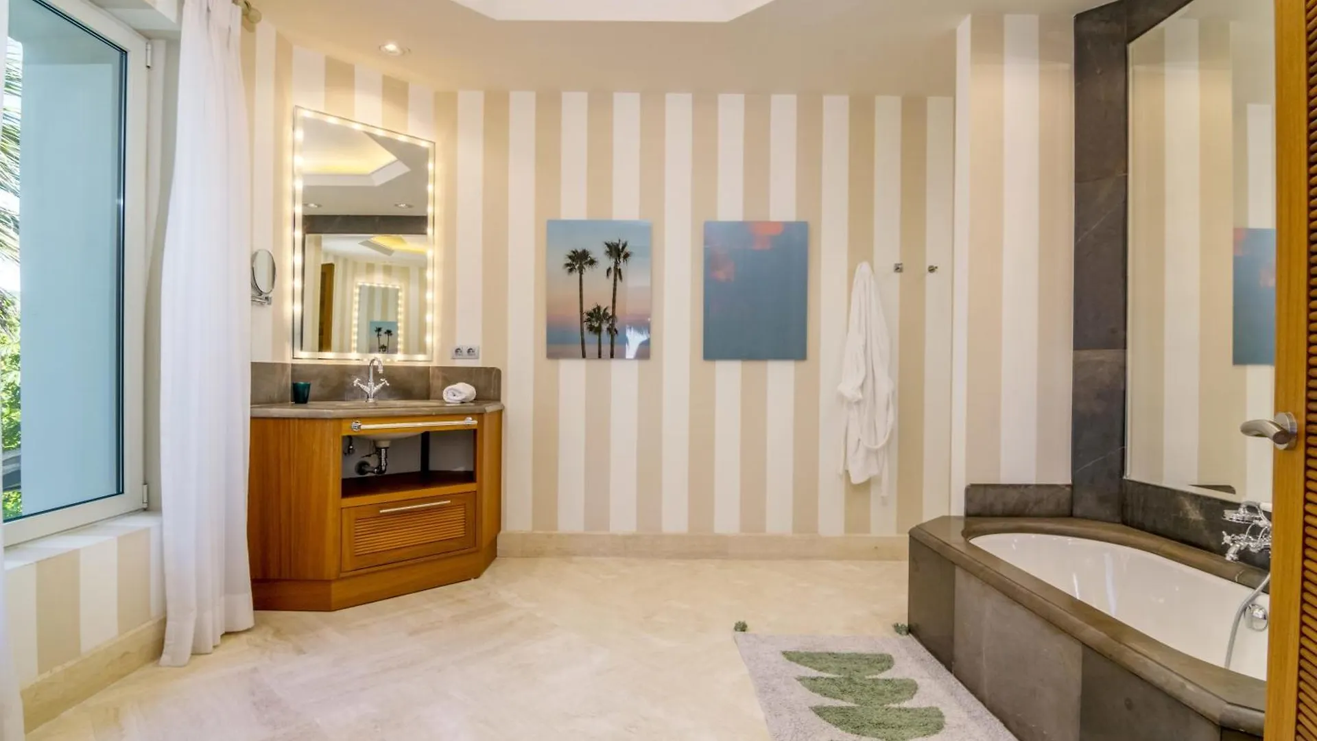 Villa Alegria Estilo Mediterraneo Finca Cortesin 卡萨雷斯 西班牙